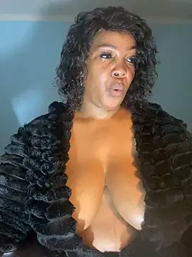 Snapshot of Jess555 chatting on July 6, 2026, 11:18 pm Jess555 online show from July 6, 2026, 11:18 pm