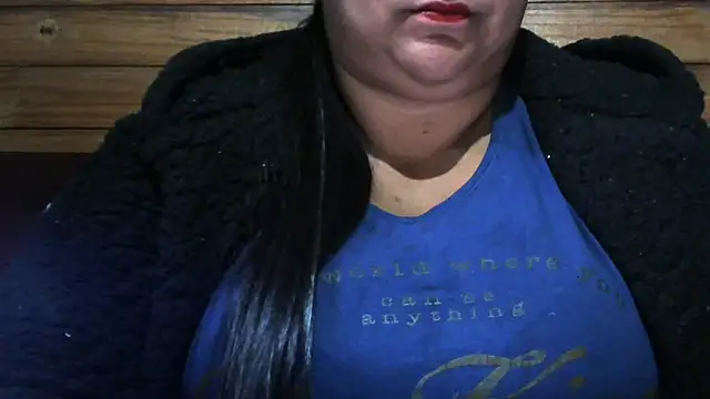 MARRENTINHA34 online show from May 8, 2026, 2:11 pm
