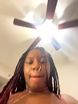 MsSuperWettt online show from September 28, 2025, 5:57 am