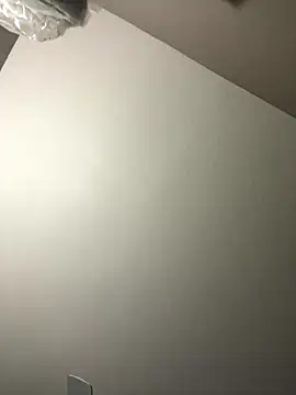 MsSuperWettt online show from December 15, 2025, 8:40 am