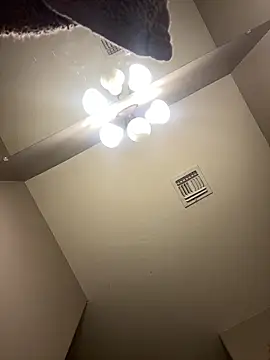 MsSuperWettt online show from December 22, 2025, 12:24 pm