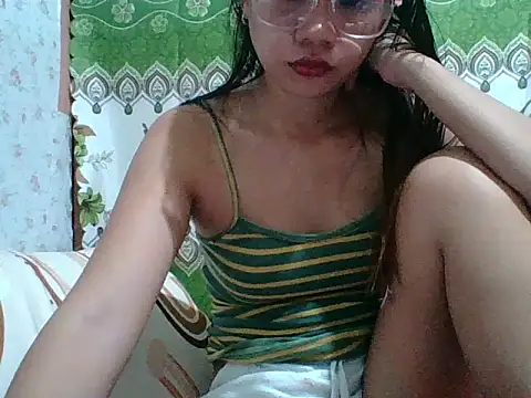 Sweet Gera21 online show from September 12, 2025, 3:17 am