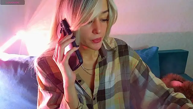 Snapshot of thief_of_hearts chatting on September 10, 2025, 9:53 am thief of hearts online show from September 10, 2025, 9:53 am