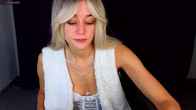 Snapshot of thief_of_hearts chatting on October 4, 2025, 11:25 pm thief of hearts online show from October 4, 2025, 11:25 pm