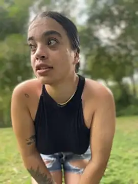 JuanitaMore01 online show from March 21, 2026, 9:18 pm