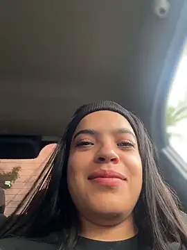 Snapshot of JuanitaMore01 chatting on May 20, 2026, 8:37 pm JuanitaMore01 online show from May 20, 2026, 8:37 pm