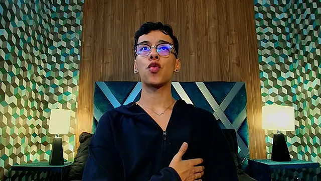 Aiden Royce online show from September 20, 2025, 3:40 am