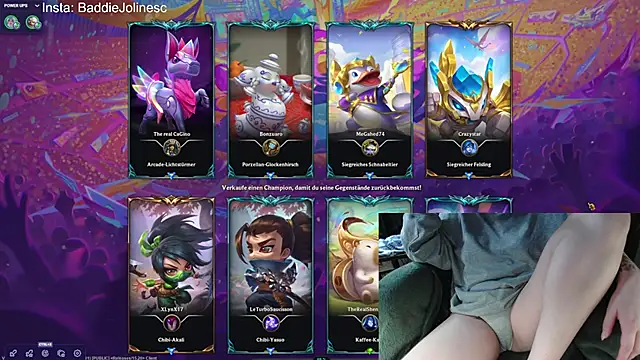 Snapshot of BaddieJoline chatting on October 9, 2025, 6:17 pm BaddieJoline online show from October 9, 2025, 6:17 pm