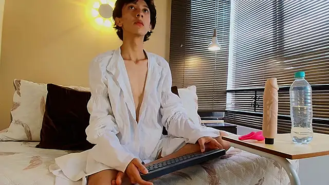 Lucian Morel S online show from September 19, 2025, 11:55 am