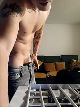 cameron334 online show from October 27, 2025, 2:26 am