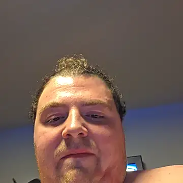 Snapshot of mrniceguy2009 chatting on October 25, 2025, 11:40 am mrniceguy2009 online show from October 25, 2025, 11:40 am