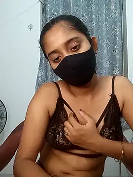 shrutee12 online show from October 22, 2025, 3:23 pm