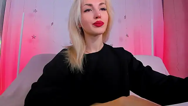 LisaFoxyMe online show from April 24, 2026, 1:19 am