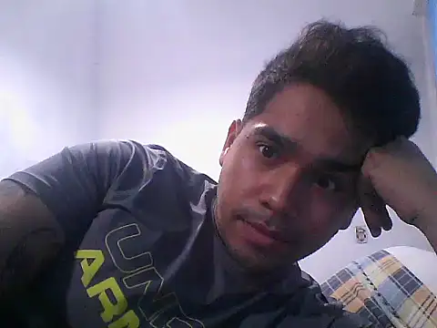 Snapshot of Perruchi2211 chatting on September 21, 2025, 4:47 am Perruchi2211 online show from September 21, 2025, 4:47 am