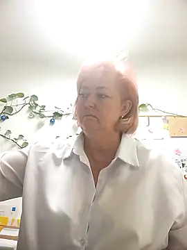 TerezaVelvet online show from October 21, 2025, 5:08 am