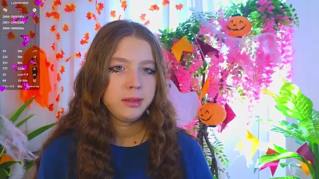Snapshot of CatherineRichards chatting on October 24, 2025, 7:16 am CatherineRichards online show from October 24, 2025, 7:16 am