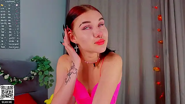 Snapshot of JenniferSullivan chatting on October 17, 2025, 10:01 pm JenniferSullivan online show from October 17, 2025, 10:01 pm