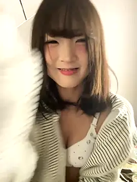 lelebaybay888 online show from November 1, 2025, 3:36 pm