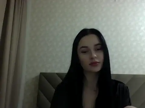 Snapshot of Lulii24 chatting on October 27, 2025, 11:52 pm Lulii24 online show from October 27, 2025, 11:52 pm