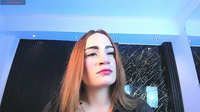 MadisonAnngel online show from November 5, 2025, 7:58 pm