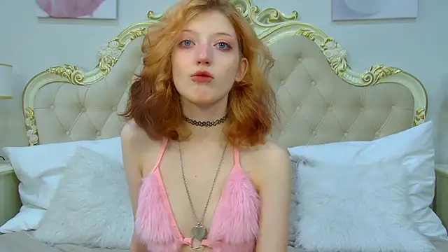 Snapshot of MistyMarlo chatting on October 3, 2025, 6:10 am MistyMarlo online show from October 3, 2025, 6:10 am