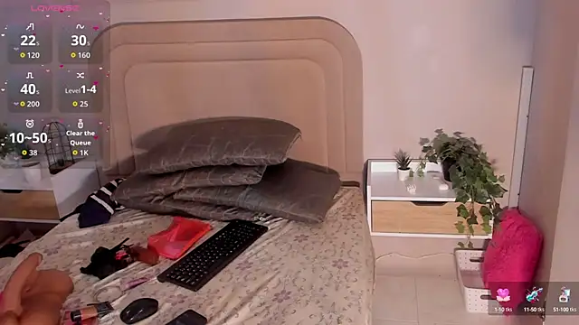 Anamonrroe online show from September 25, 2025, 11:36 am