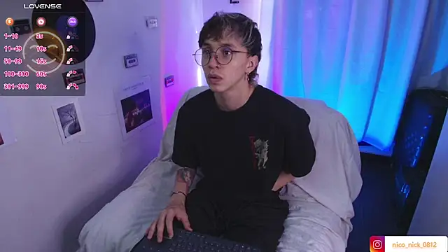 Snapshot of Nick_Bangover_ chatting on June 6, 2026, 7:29 pm Nick Bangover online show from June 6, 2026, 7:29 pm