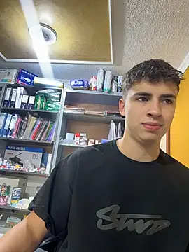 AdrianRinaldi online show from May 7, 2026, 2:00 pm