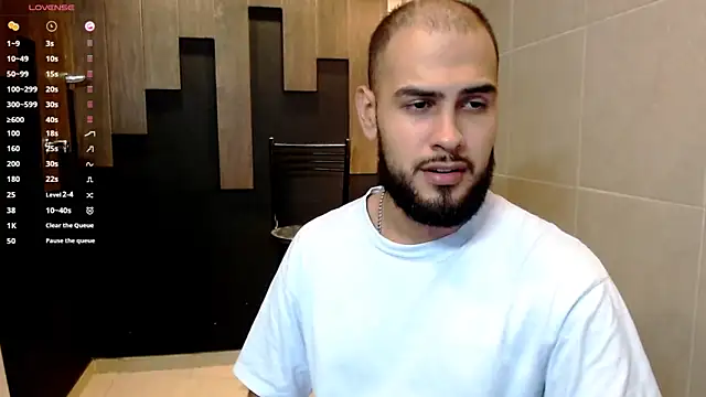 Snapshot of Marcus_Soler chatting on October 28, 2025, 1:58 pm Marcus Soler online show from October 28, 2025, 1:58 pm