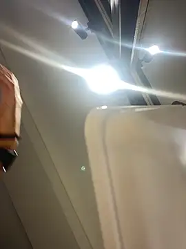 Snapshot of AnnyVega_ chatting on October 22, 2025, 9:14 pm AnnyVega online show from October 22, 2025, 9:14 pm