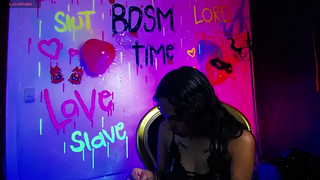 Sweettpleasure online show from October 12, 2025, 1:54 pm