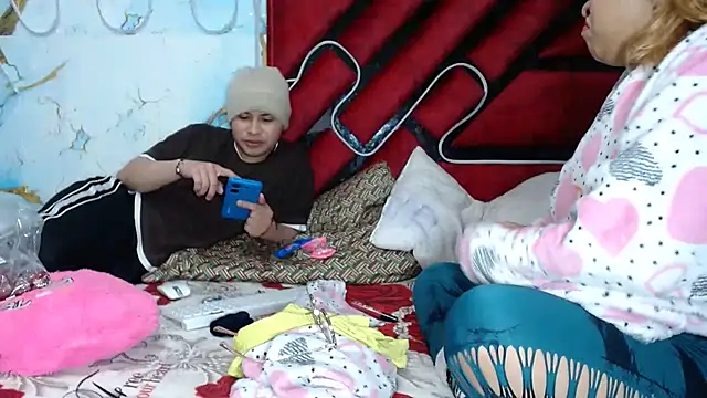 hot lady19 online show from November 14, 2025, 5:44 pm