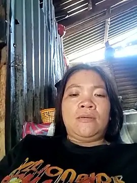 Snapshot of Sweet_dhea05 chatting on November 17, 2025, 2:39 am Sweet dhea05 online show from November 17, 2025, 2:39 am