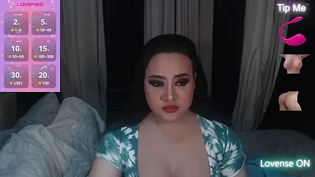 Hotcum ella online show from March 25, 2026, 1:44 am