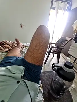 Snapshot of YoursThickDick chatting on September 12, 2025, 4:45 am YoursThickDick online show from September 12, 2025, 4:45 am