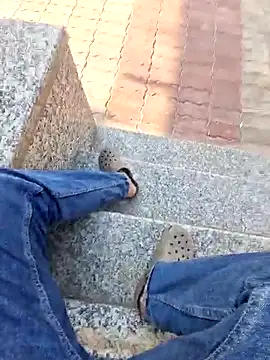 Snapshot of YoursThickDick chatting on October 16, 2025, 3:07 am YoursThickDick online show from October 16, 2025, 3:07 am