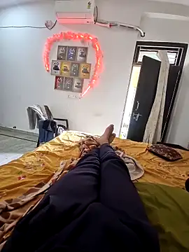 YoursThickDick online show from June 4, 2026, 4:18 am