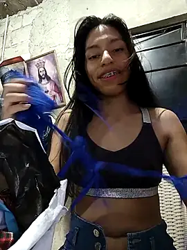 Snapshot of Aley_2025 chatting on September 14, 2025, 3:44 pm Aley 2025 online show from September 14, 2025, 3:44 pm