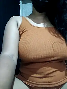DiyaRoy49 online show from June 9, 2026, 9:32 am