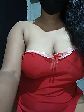 DiyaRoy49 online show from June 18, 2026, 11:03 am