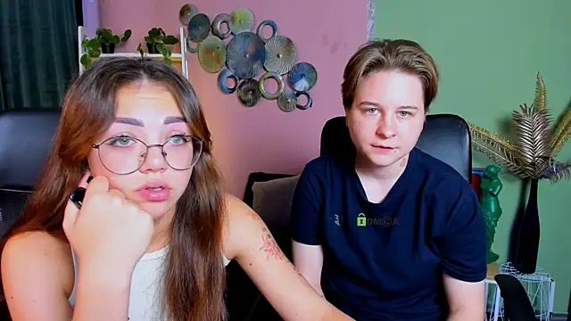 alex jakson online show from October 7, 2025, 5:37 am