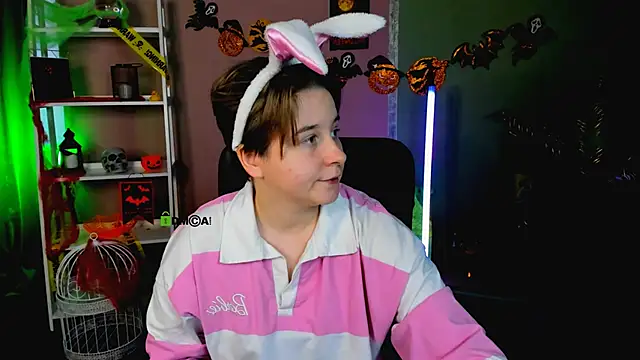 alex jakson online show from October 26, 2025, 6:52 am