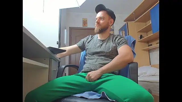 Snapshot of JaceBlaze chatting on September 24, 2025, 2:59 am JaceBlaze online show from September 24, 2025, 2:59 am