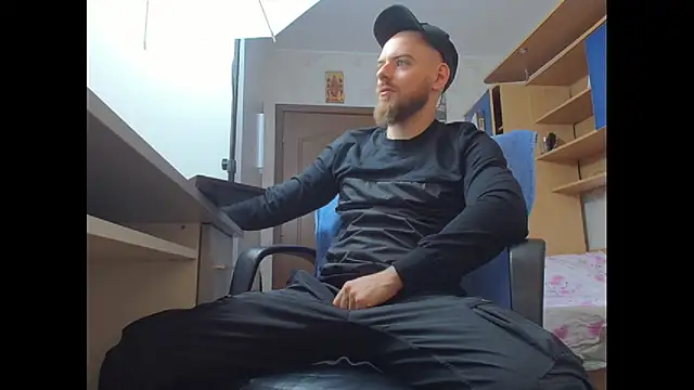 Snapshot of JaceBlaze chatting on September 26, 2025, 5:11 am JaceBlaze online show from September 26, 2025, 5:11 am