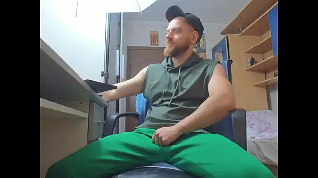 Snapshot of JaceBlaze chatting on October 17, 2025, 4:15 am JaceBlaze online show from October 17, 2025, 4:15 am