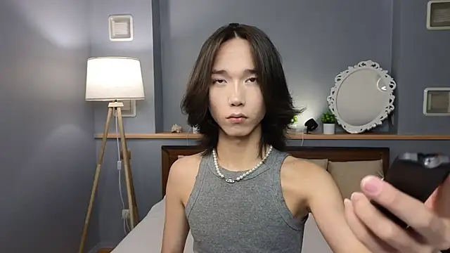 okerriella online show from October 2, 2025, 2:02 pm