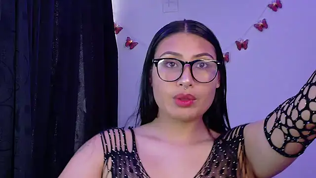 Snapshot of Linda_andrew chatting on April 8, 2026, 1:22 pm Linda andrew online show from April 8, 2026, 1:22 pm