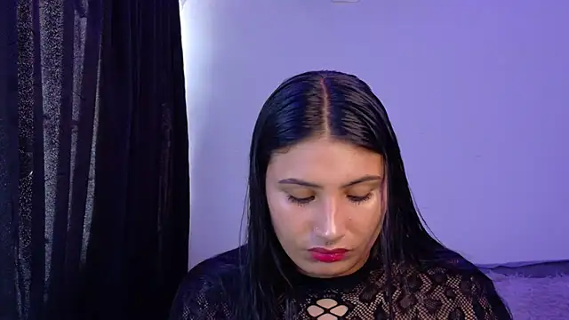 Snapshot of Linda_andrew chatting on April 29, 2026, 6:25 pm Linda andrew online show from April 29, 2026, 6:25 pm