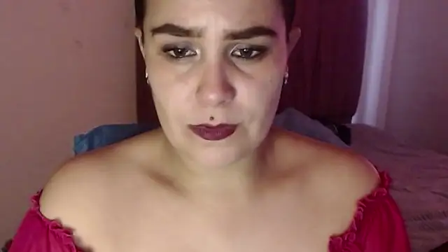 Snapshot of Salma_deep chatting on October 3, 2025, 2:58 pm Salma deep online show from October 3, 2025, 2:58 pm