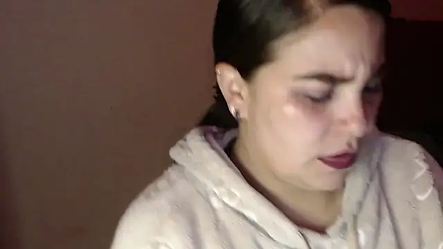 Snapshot of Salma_deep chatting on October 12, 2025, 10:42 pm Salma deep online show from October 12, 2025, 10:42 pm